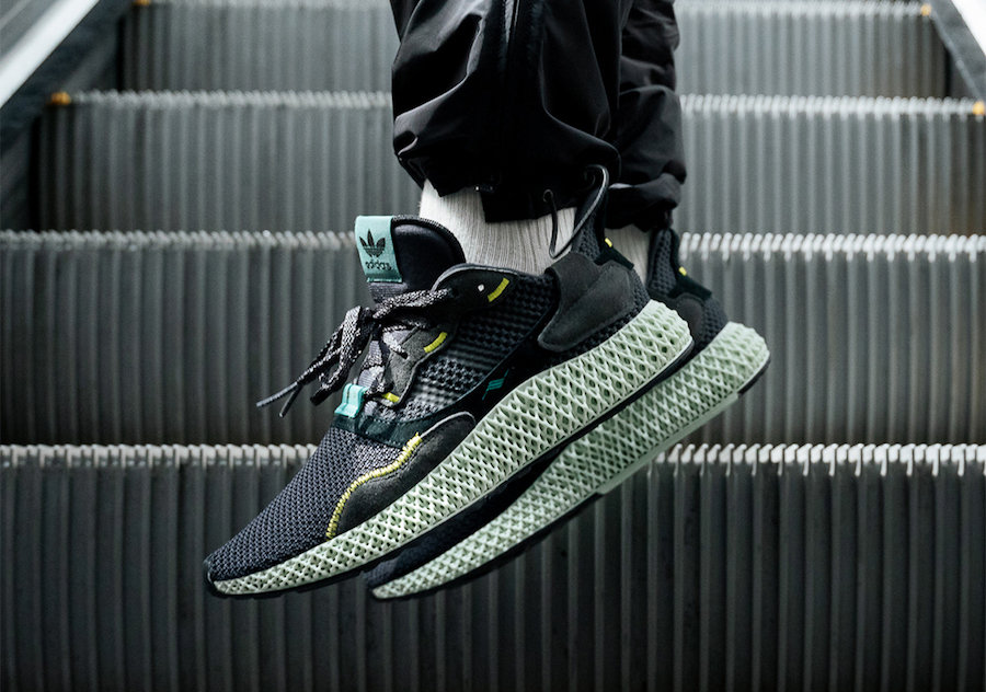 ZX 4000,adidas  市价 3000+ 的前卫跑鞋又出新款！黑灰配色 ZX 4000 4D 今夏发售
