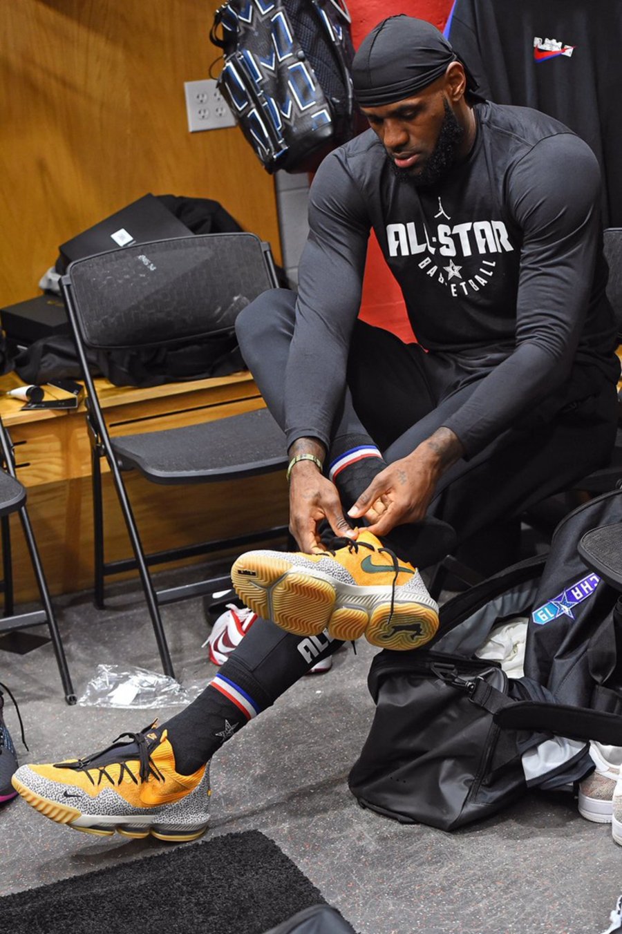 Nike,LeBron 16 Low,LBJ16,LeBro  还有隐藏配色？LeBron 16 Low “atmos” 浮现网络！