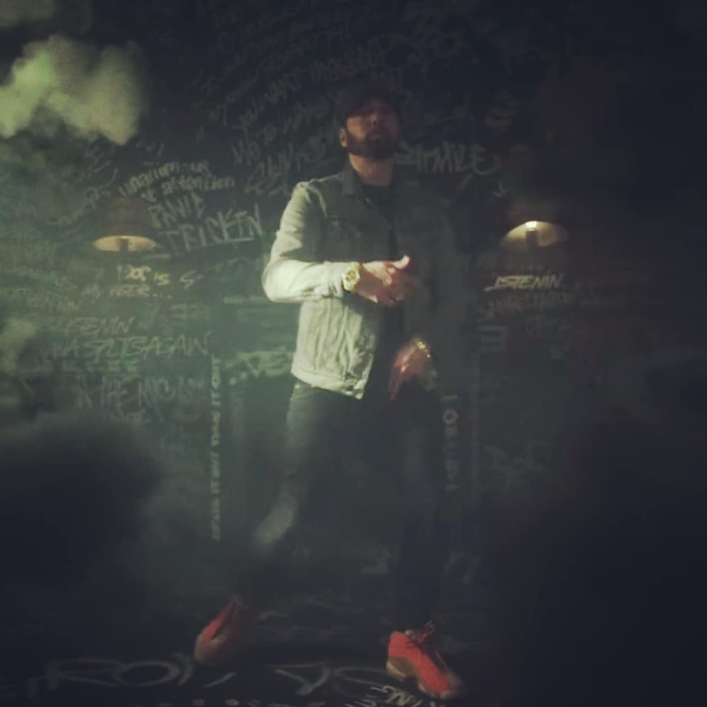 Eminem,CLOT,AJ13,Nike,CLOT x A  姆爷新单曲上脚兵马俑 AJ13 Low！冠希哥和鞋迷都开心坏了！