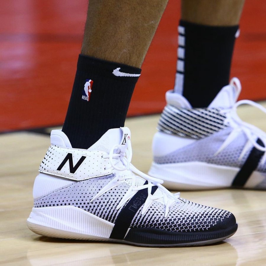 Nike,NB,Air Jordan,Kobe,一周 NBA 鞋王塔克依然羡煞旁人!一周 NBA 球鞋上脚精选 3.1 Nike,NB,Air Jordan,Kobe,一周 NBA 鞋王塔克依然羡煞旁人!一周 NBA 球鞋上脚精选 3.1