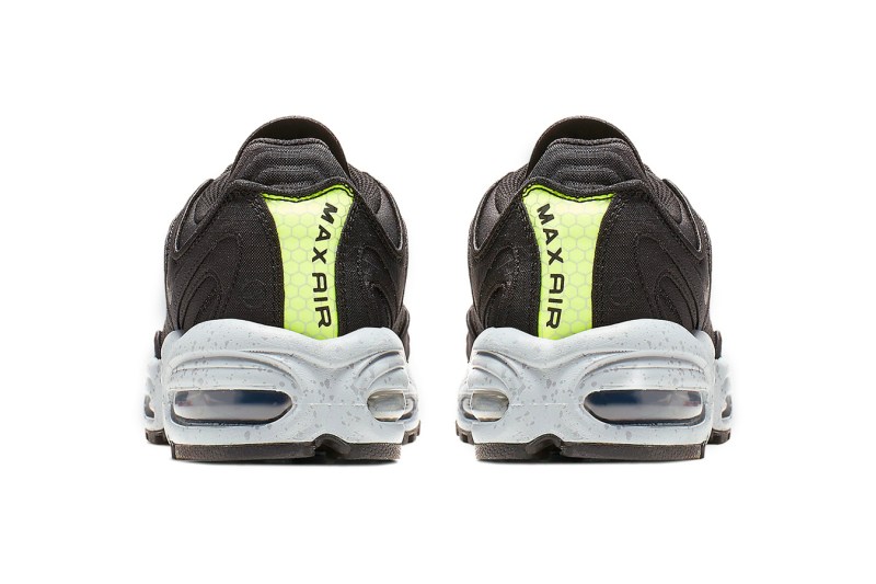 Nike,Air Max Tailwind 4  Supreme 联名同款鞋型！Air Max Tailwind 4 全新配色曝光