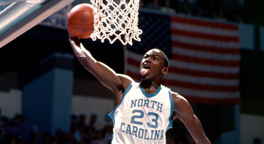 NCAA,明星,上脚  这可能是「最稀有」球鞋系列！塔克靠它们才得到鞋王称号！