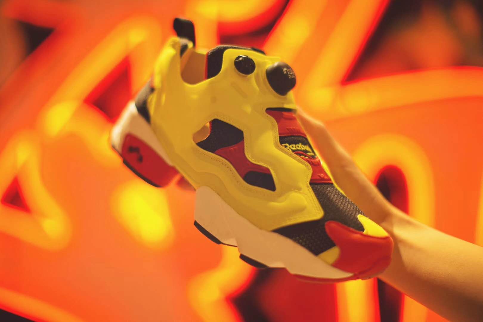 V47514,Pump Fury,Reebok V47514 Reebok Pump Fury OG “Citron” 线下店铺发售信息