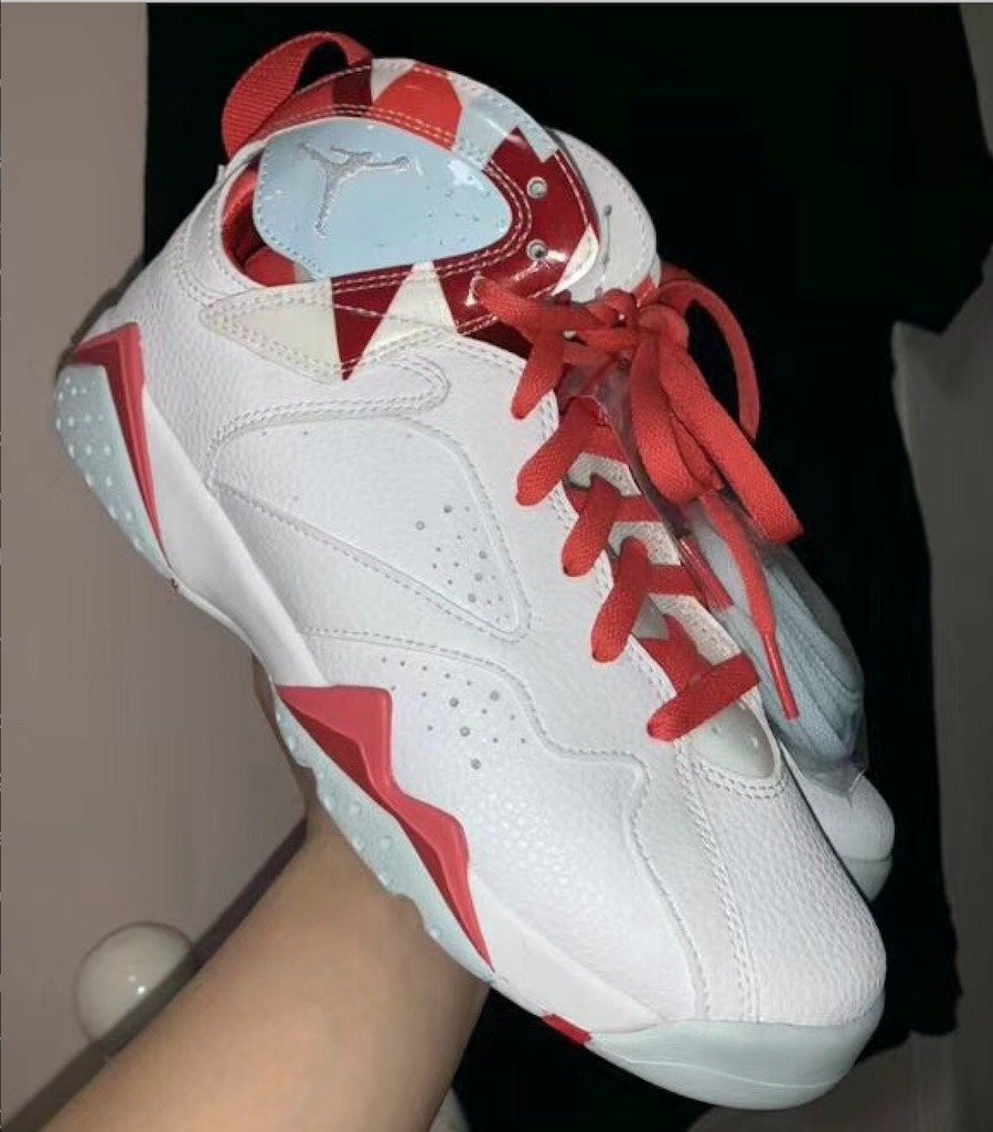 Air Jordan 7,Nike,发售  堪比经典兔八哥配色！全新 Air Jordan 7 GS 下月发售