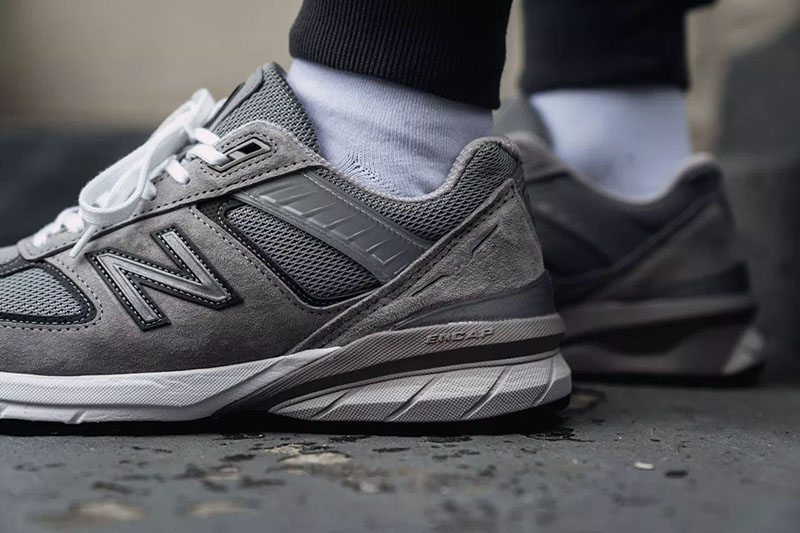 New Balance,990 V5  余文乐最爱的复古鞋型！New Balance 全新一代 990v5 上脚抢先看