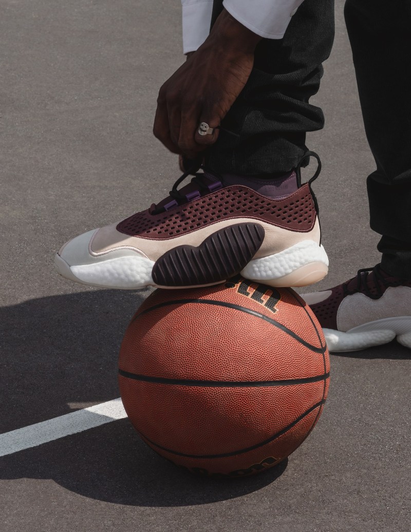 Crazy BYW Low,adidas,发售  独特配色方案，极佳鞋面质感！全新联名 Crazy BYW Low 即将发售