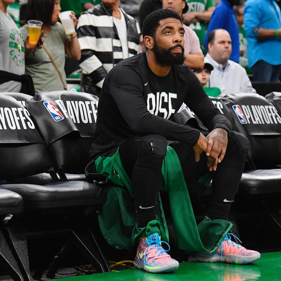 Nike,Kyrie 5,欧文  醒目马卡龙色配色！欧文上脚 Kyrie 5 PE 战靴！