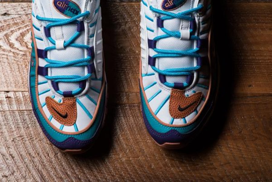 Nike ,Air Max 98,640744-500  材质丰富 + 撞色细节！Nike Air Max 98 刚刚发售