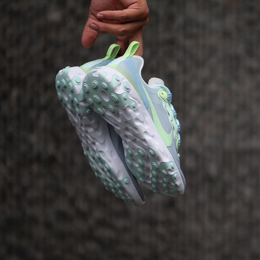 Nike,React Element 55,BQ2728-6  情侣鞋的最新选择！Nike React Element 55 新配色登场