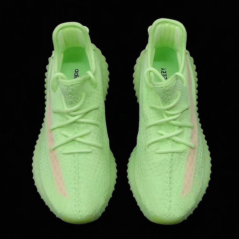 adidas,Yeezy 350 V2,EG5293,发售  夜光 Yeezy 350 V2 发售日期确定！满天星之后又有夜店神器了