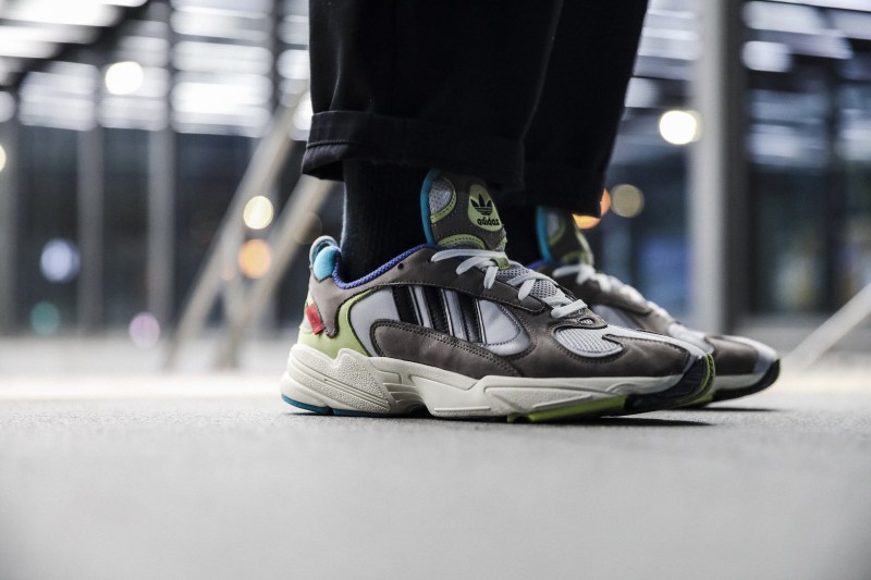 adidas,Falcon Dorf,发售  天价联名又出新作！全新 Yung-1 上脚美图来了！