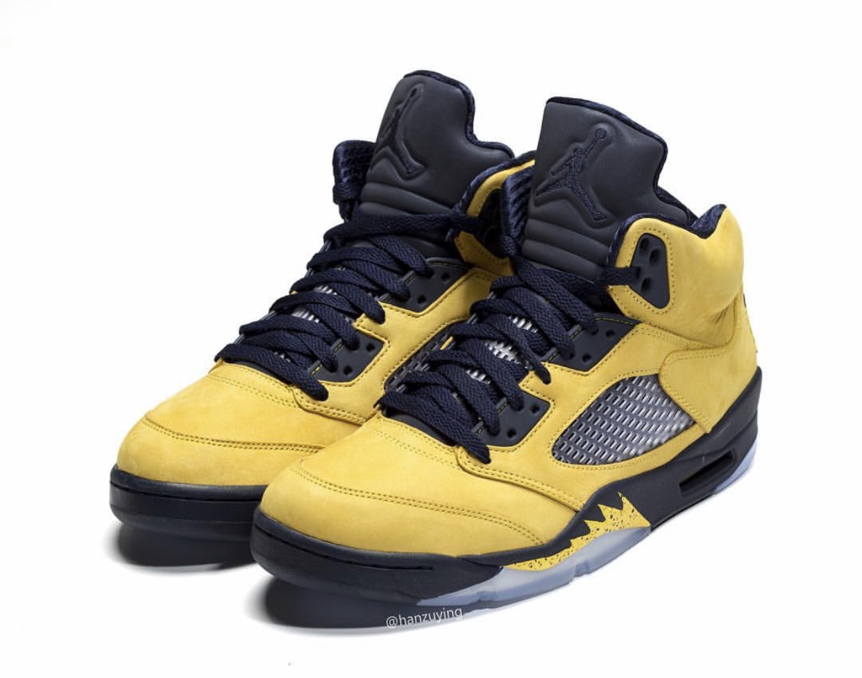 Air Jordan 5,发售  DJ Khaled 收藏的天价 AJ5 迎来市售 ！密歇根配色八月发售