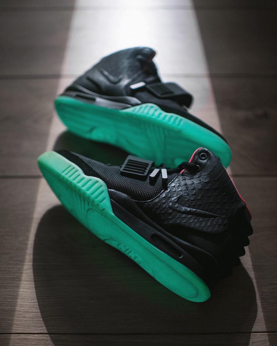 Nike,adidas,Yeezy  发售价就五千！这些球鞋原价入手都买不起！