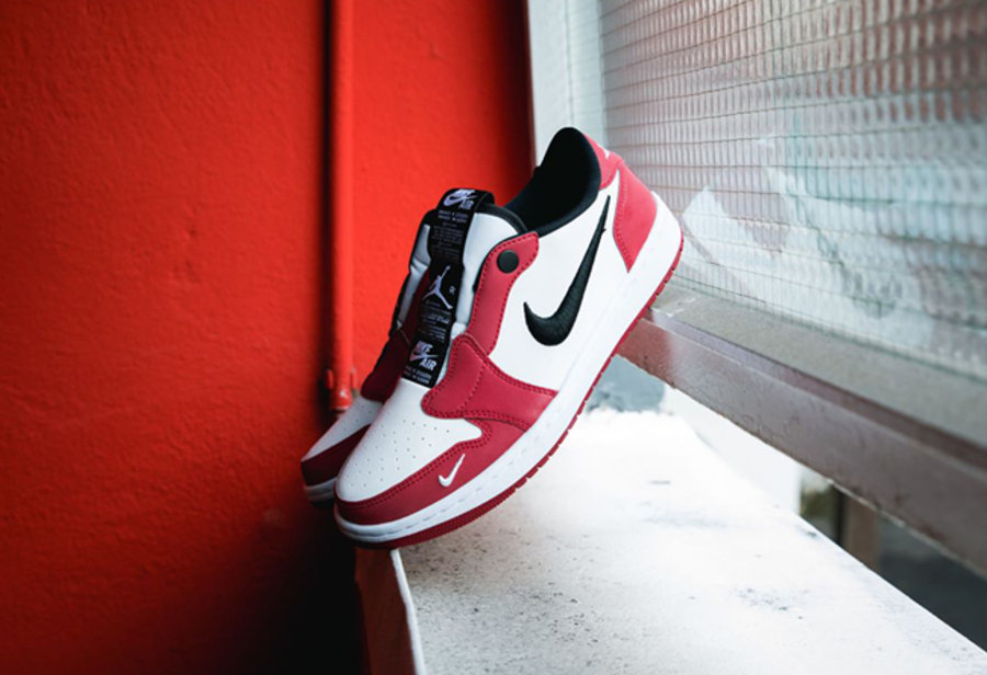 Air Jordan 1 low,AJ1,nike,发售,A  特殊刺绣 Swoosh Logo！ 黑脚趾 Air Jordan 1 Low 首度曝光