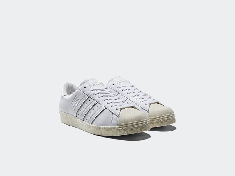 adidas,Originals,发售,明星,上脚  陈奕迅、杨幂上脚示范！adidas 复古纯白系列即将发售