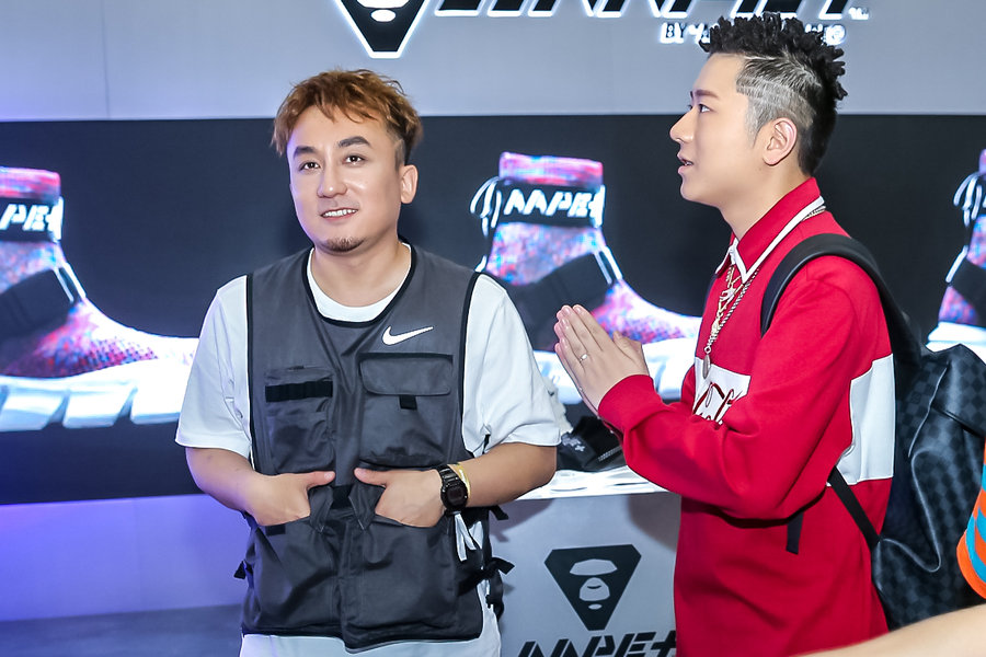 AAPE,Sneaker Con,发售  众多明星云集！AAPE 首个鞋款系列本周发售