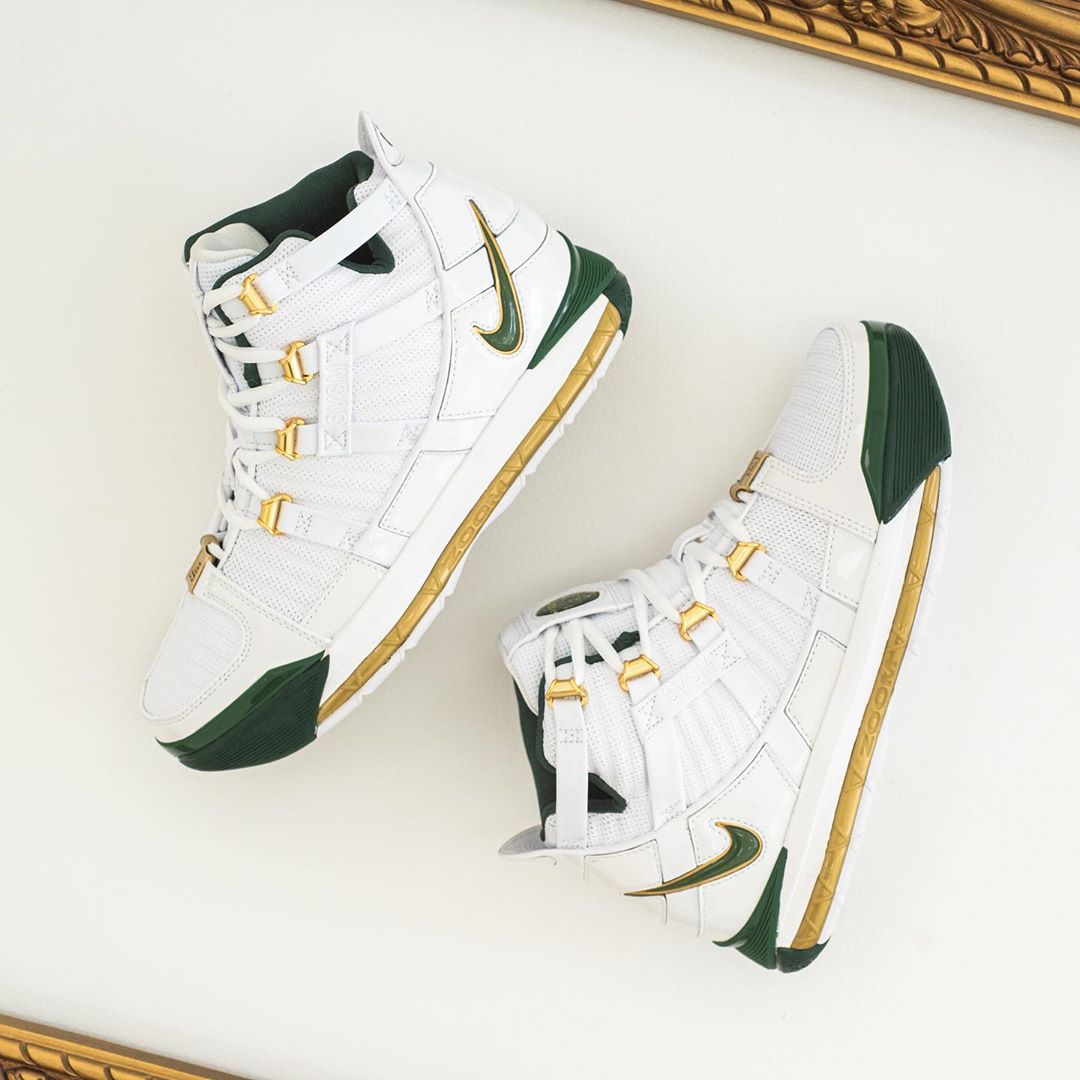 发售,LeBron,Nike  曾经的亲友限定！詹皇高中母校配色 LeBron 3 美图欣赏