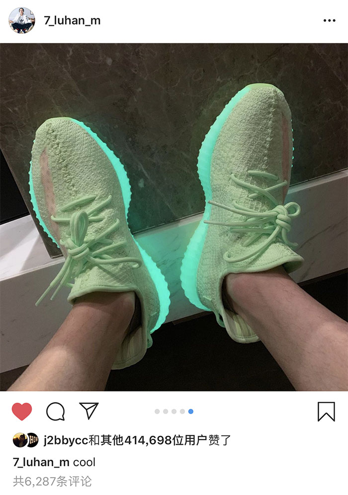 adidas,发售,鹿晗,Yeezy,Yeezy 350 B  鹿晗已上脚！夜光 Yeezy 350 V2 你中签了么？