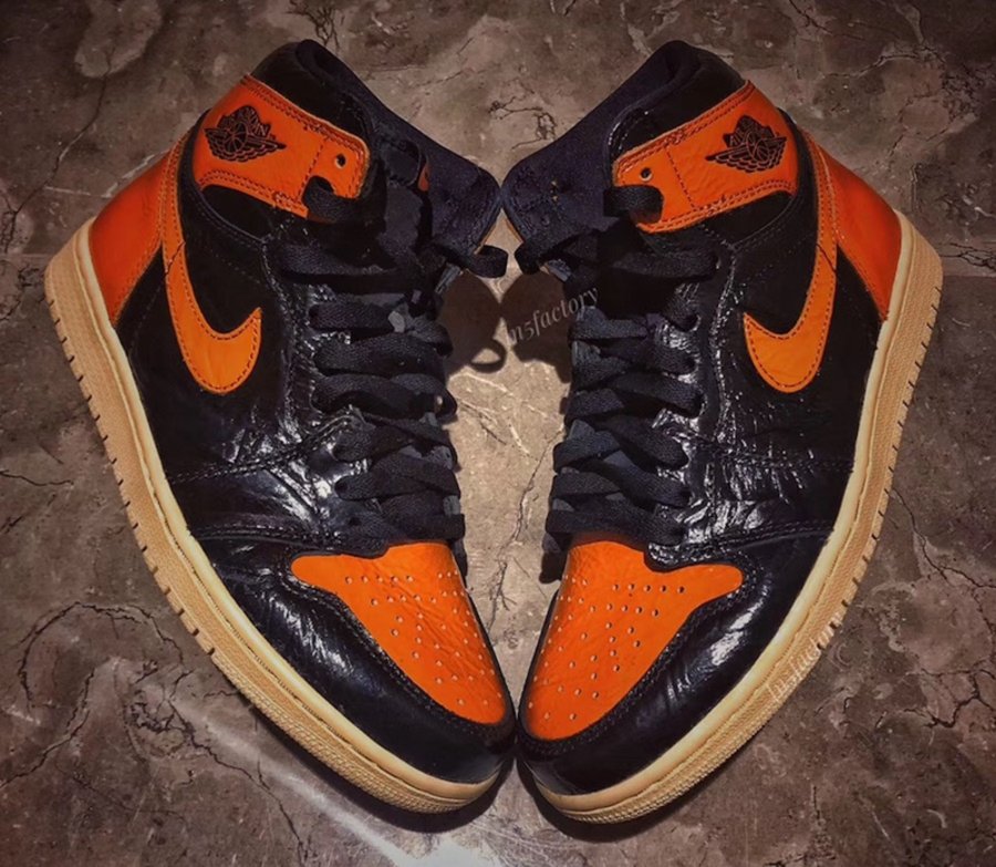 Air Jordan 1,AJ1,555088-028  Air Jordan 1 扣碎 3.0 实物曝光！这次材质有点小特殊...