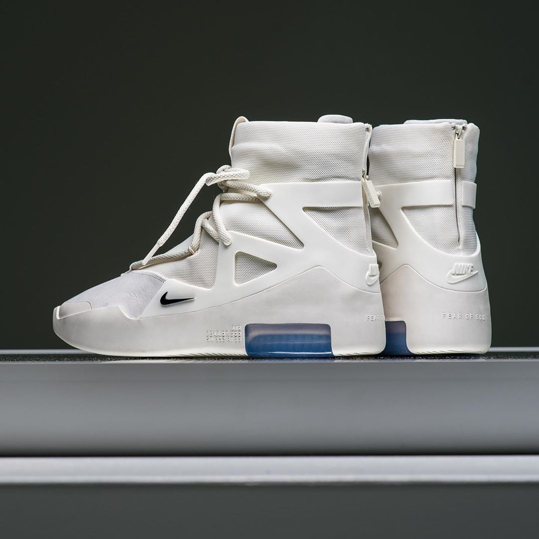 Nike,FOG,Fear of God,发售,AR4237  市场价破五千！纯白 Air Fear of God 1 国内不发了？
