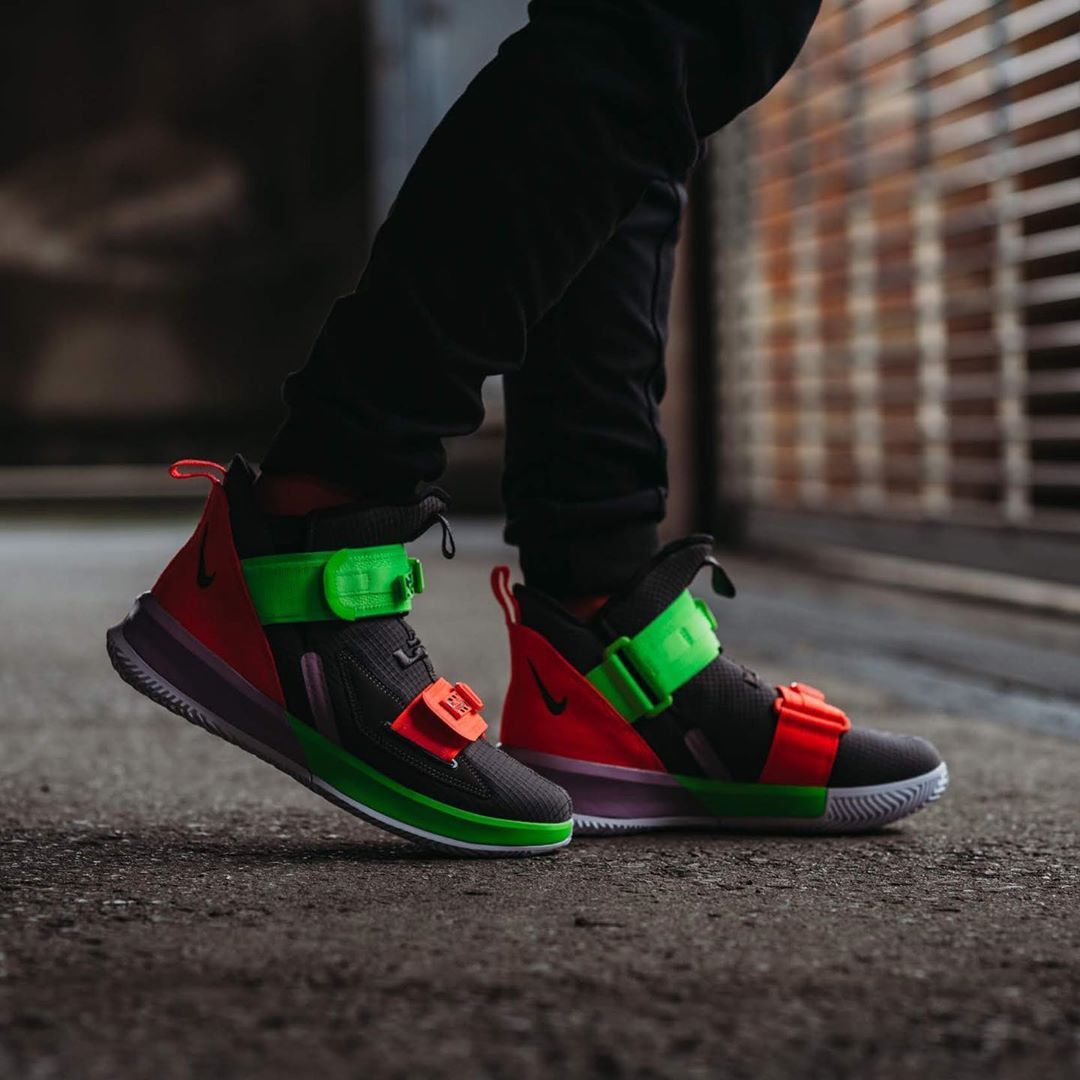 LeBron Soldier 13,Nike,发售,AR42  酷似巴斯光年配色！全新 LeBron Soldier 13 多店抢先发售！