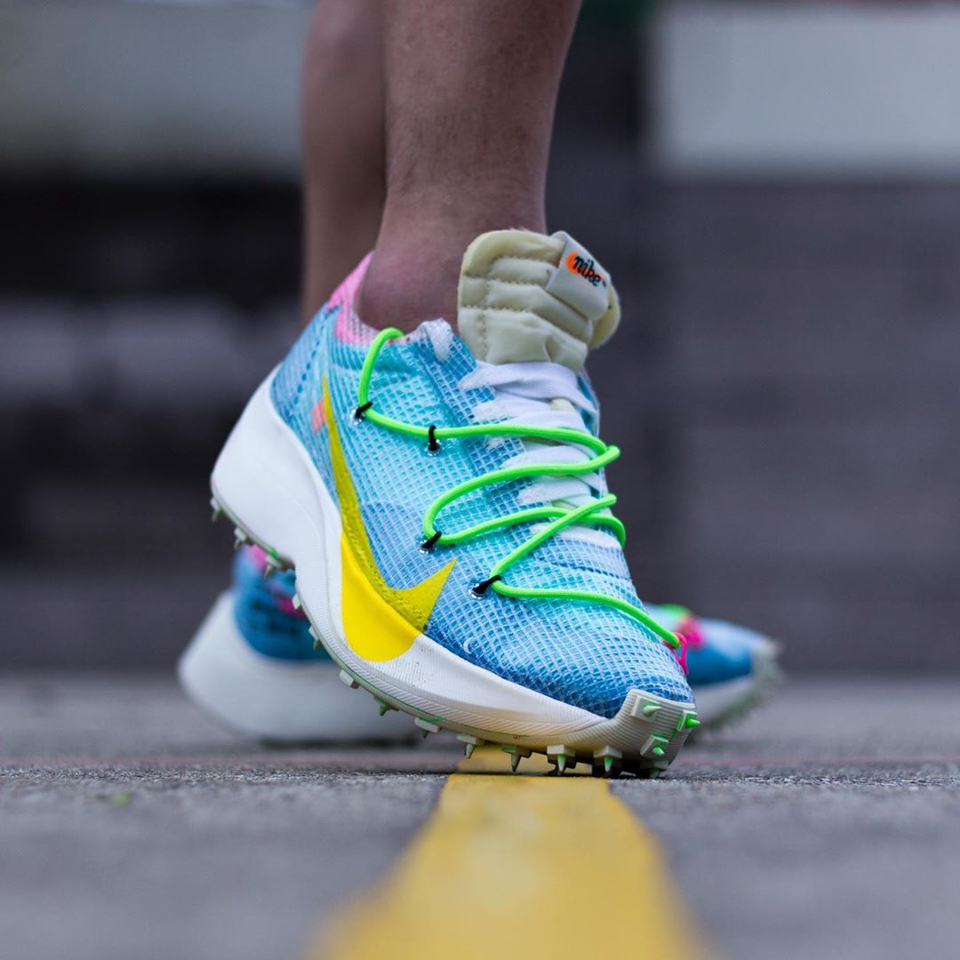 OFF-WHITE,Nike,Vapor Street,上脚  OFF-WHITE x Nike Vapor Street 上脚来了！以后肯定真香！