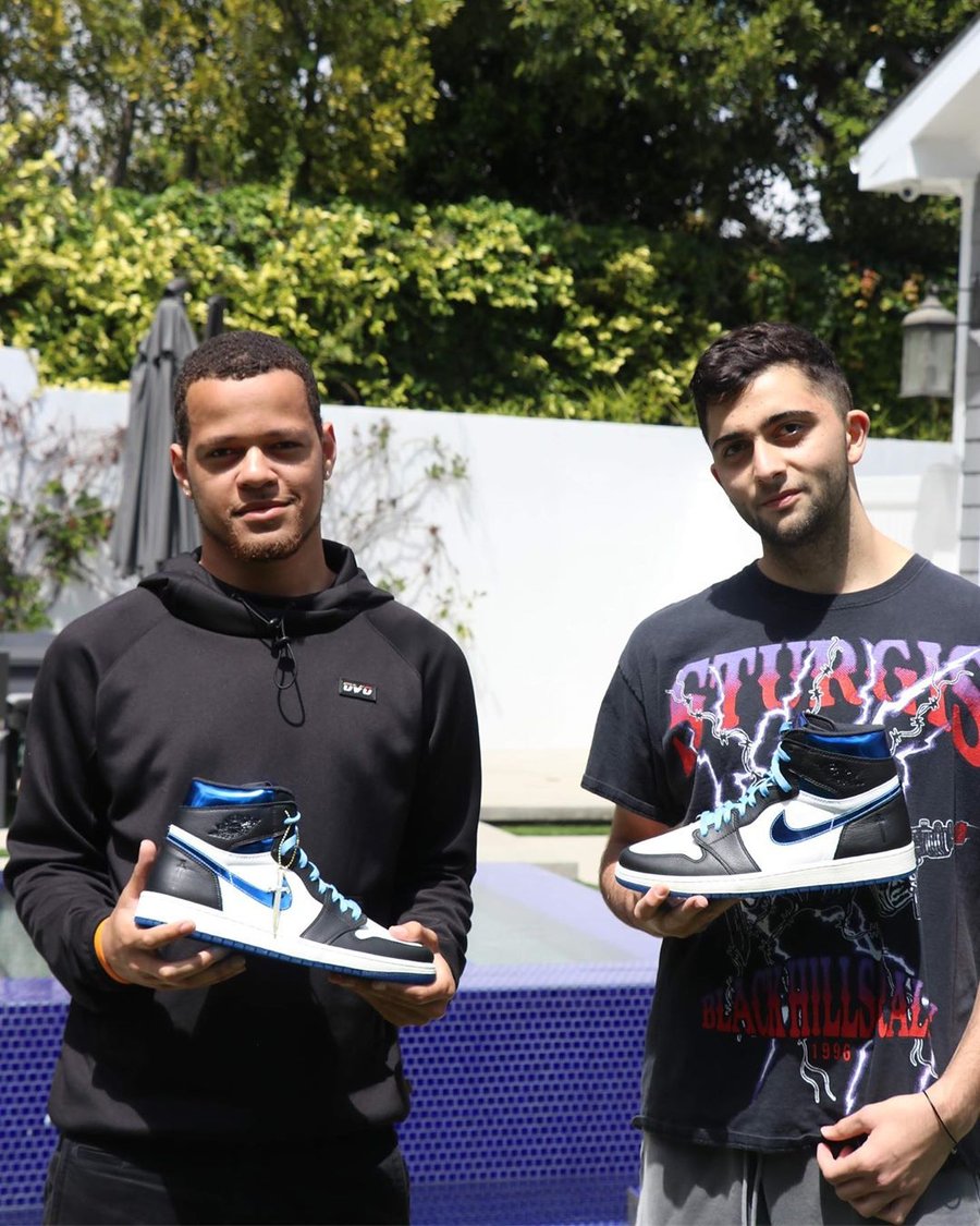 Jordan,AJ1,Nike  这双 Nike 官方打造的「大宝剑」AJ1！有钱你也买不到！