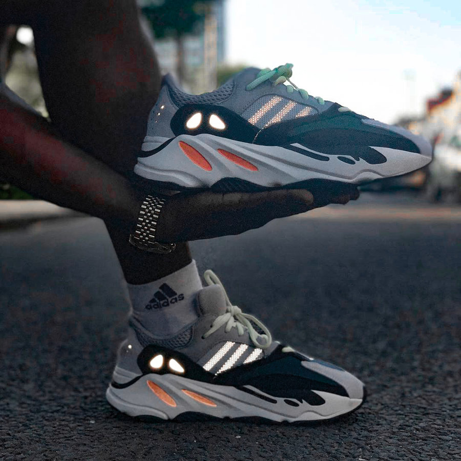 Yeezy 700,Wave runner,发售  市价最高的 Yeezy 700 补货！全家族尺码回归，下月发售！