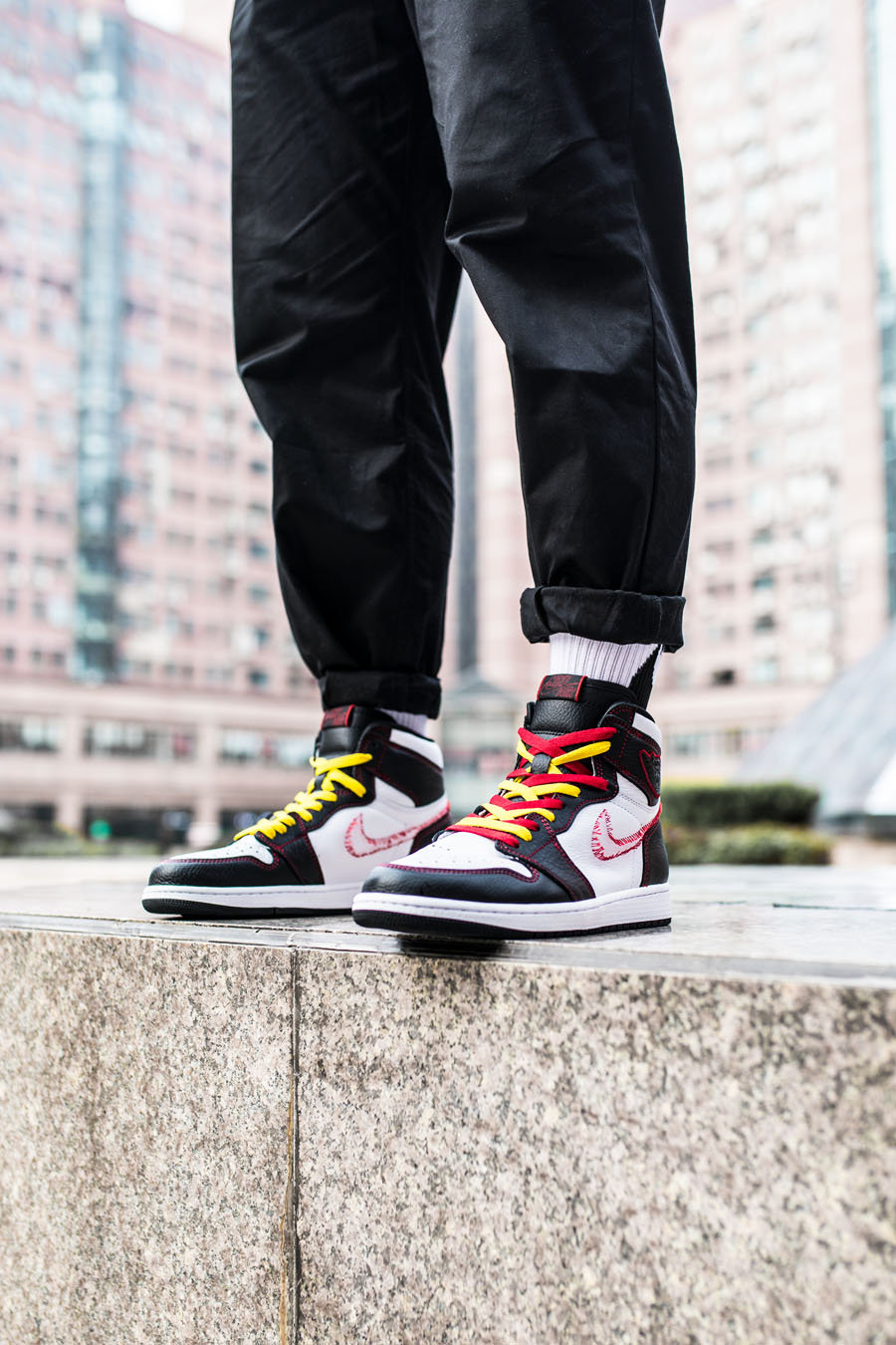Air Jordan 1,Air Jordan 6,Dunk  大巴黎 AJ6、拆线 AJ1 领衔！明早要抢的球鞋真不少！