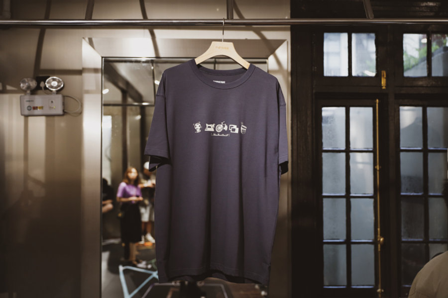 李宁,BADFIVE,发售  上海城市限定来了！李宁 BADFIVE 「足不出沪」登场！