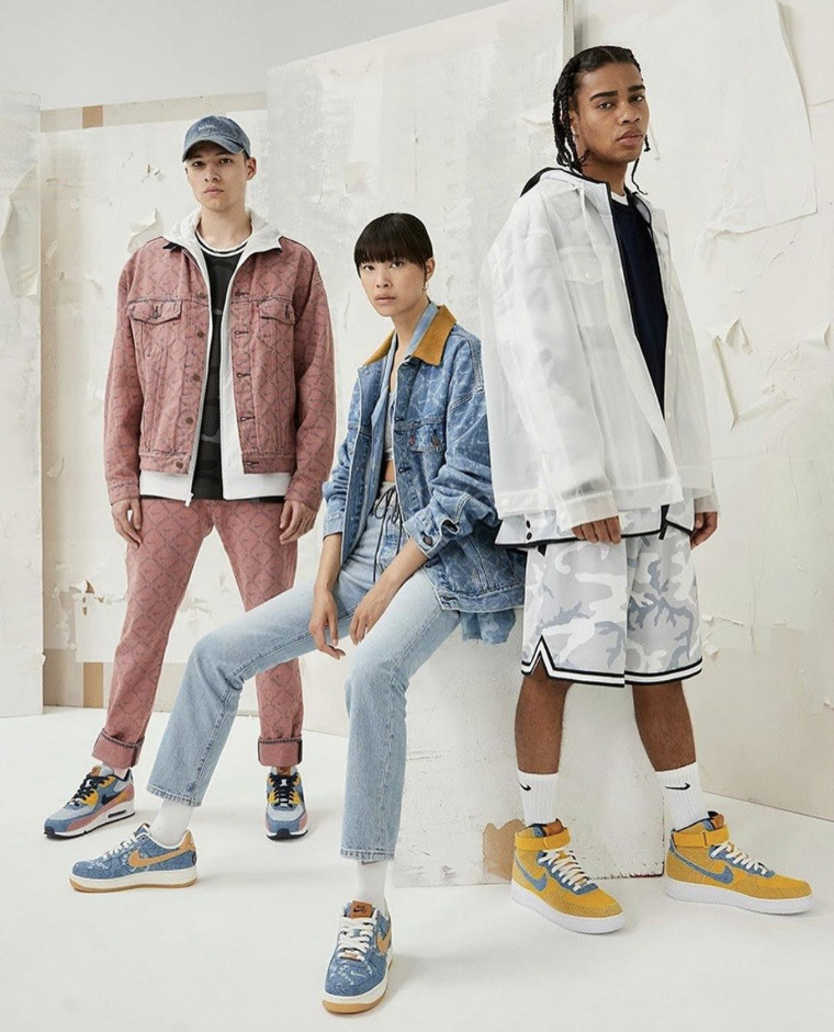 Levi’s,Nike,Nike By You  满印弹幕！Levi's x Nike 联名发售日期曝光，入手方式很特别！