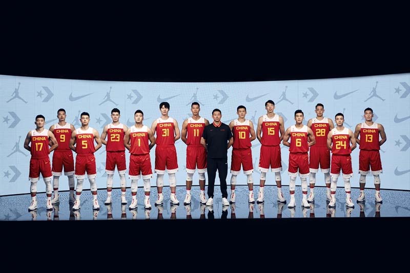 AlphaDunk,Nike  备受瞩目的夸张气垫！Nike「最强性能战鞋」提前开箱！