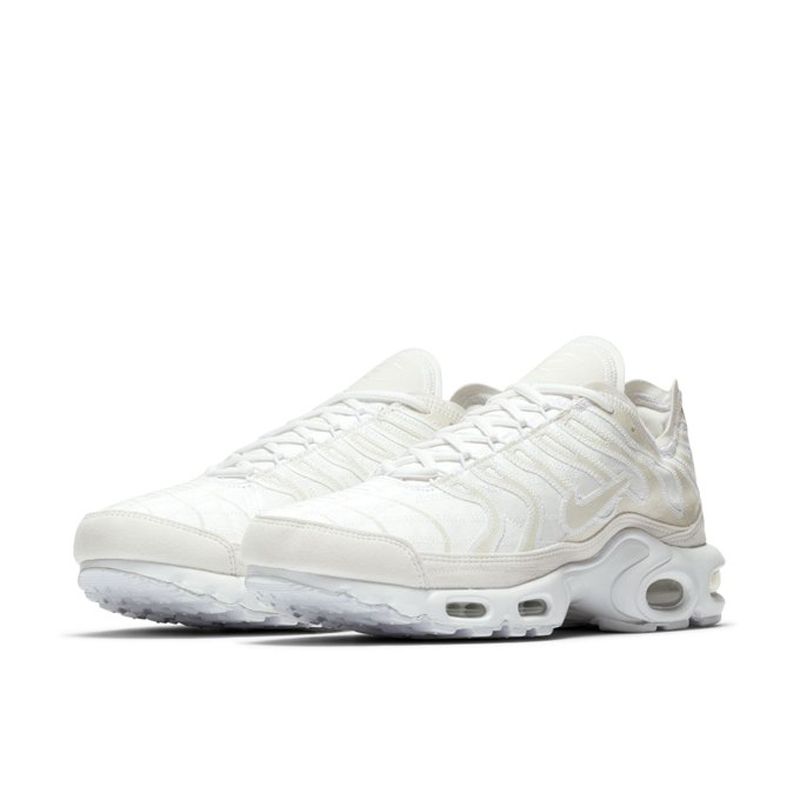 Nike,Air Max Plus,发售  融入解构理念！Air Max Plus 全新版本即将发售