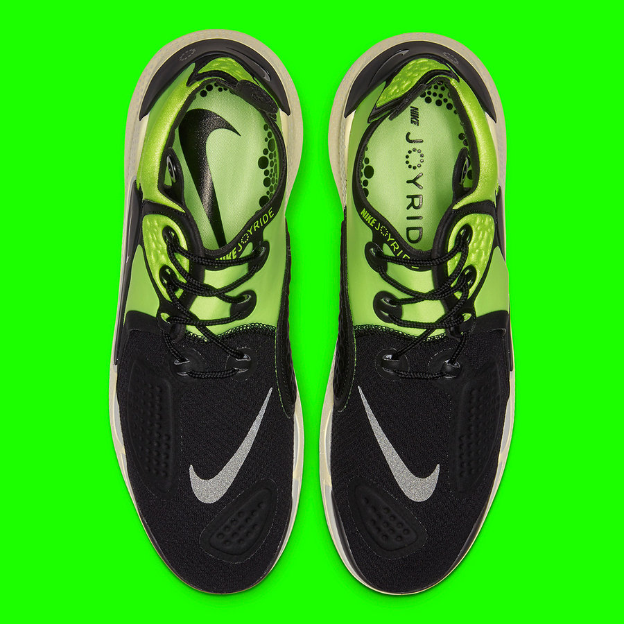 Nike,Joyride,发售,Joyride CC3 Se  想不想试试脚感？这双 Nike 全新跑鞋「自带按摩」！