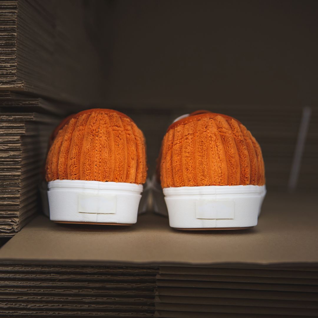 Vans,Authentic,发售  高颜值新品！灯芯绒 Vans Authentic 美图抢先看！