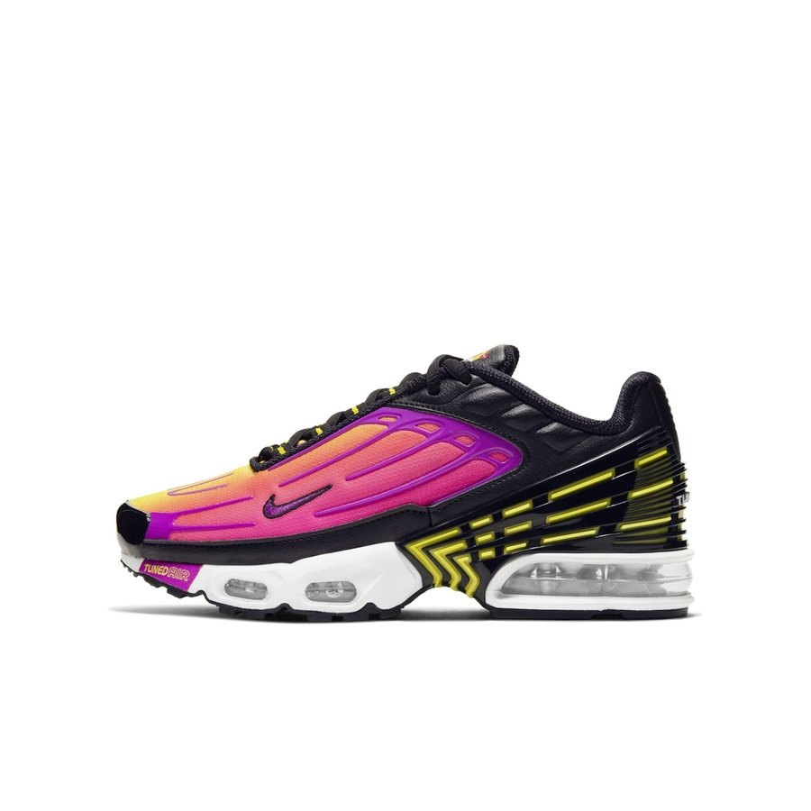 经典,气垫,迷幻,配色,Nike,Air,Max,Plus,  经典 TN 气垫 + 迷幻配色！Nike Air Max Plus 3 即将回归