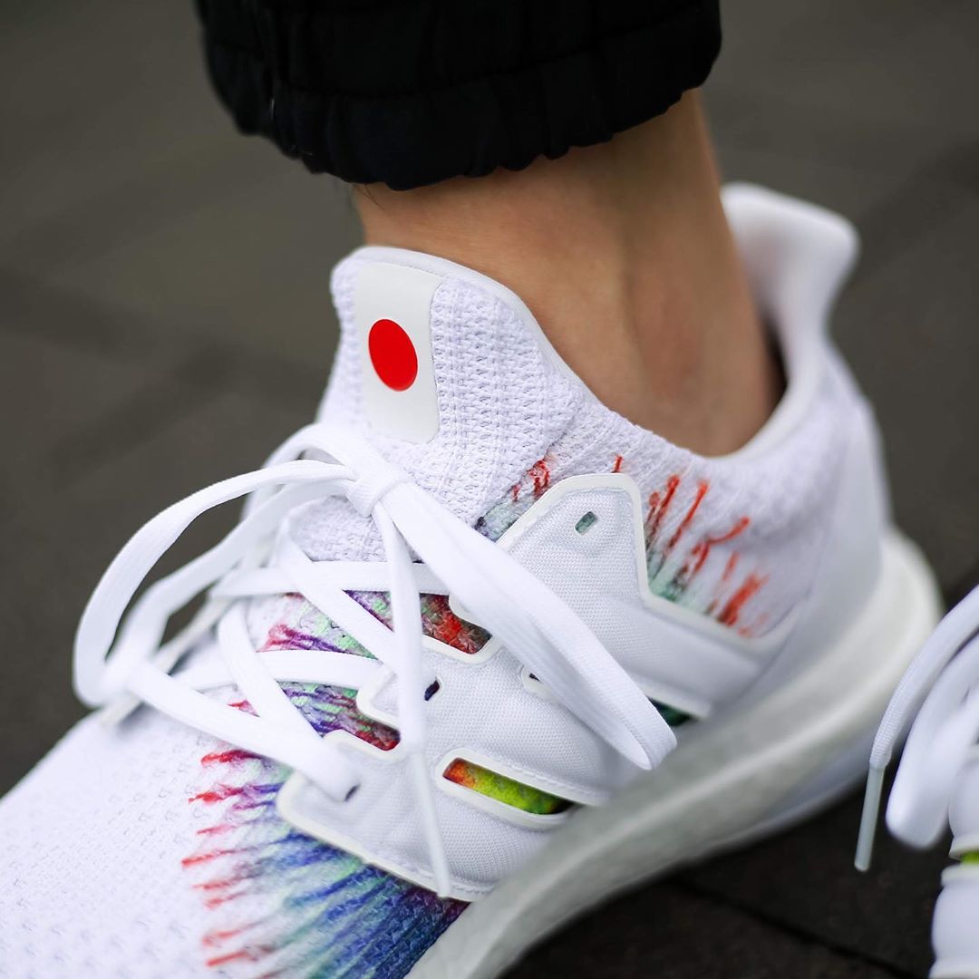 UB,Ultra Boost,FW3730  绚丽彩虹扎染鞋面！日本限定 Ultra Boost 4.0 最新上脚美图！