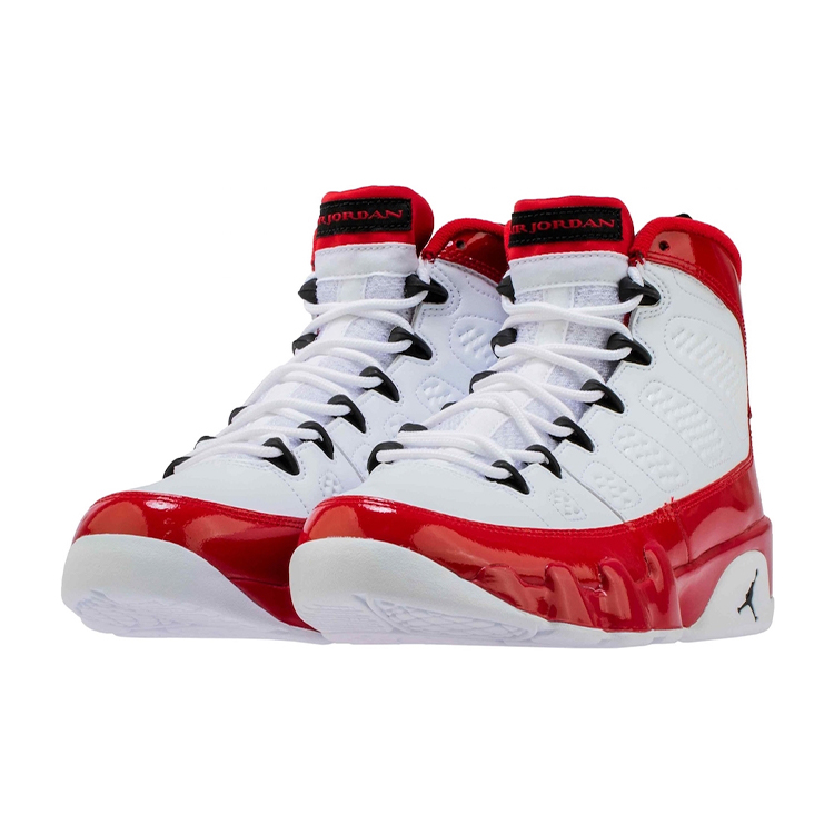 Air Jordan 9,AJ9,Gym Red,30237  红白配色 + 亮眼漆皮！这双 Air Jordan 9 你打几分？