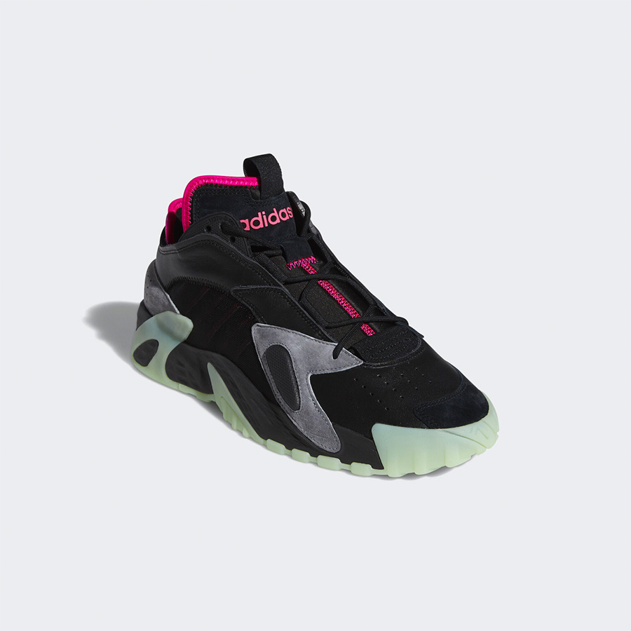 Streetball,adidas Streetball 咦？这双 adidas 新鞋的配色，像极了 Nike Yeezy 啊！