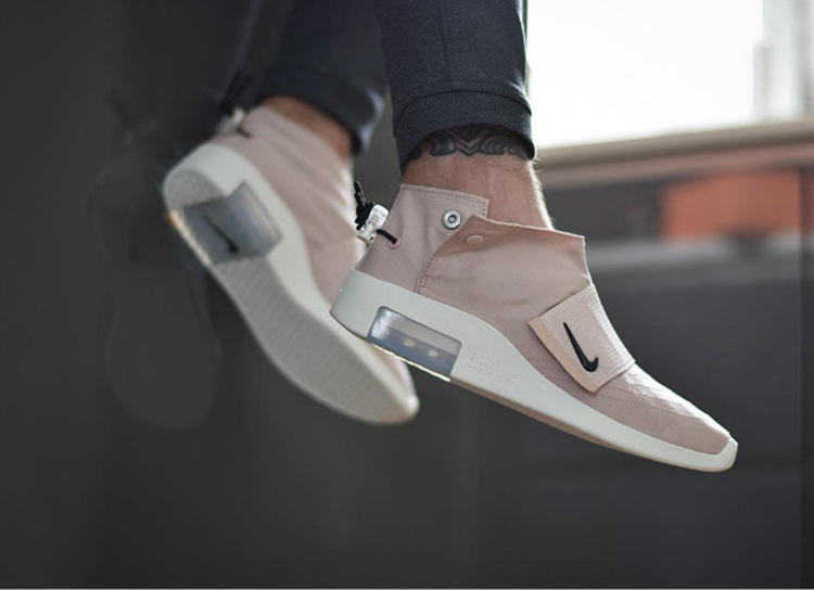 Nike,Converse,Vans,Air Jordan,  齐了！有排面又好搭，千元以内的好鞋就选这 10 双！