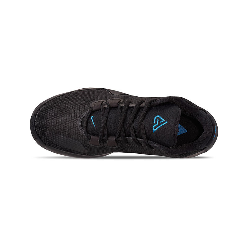 Nike,字母哥,Zoom Freak 1  反钩内嵌全息效果！字母哥 Zoom Freak 1 新品即将发售！