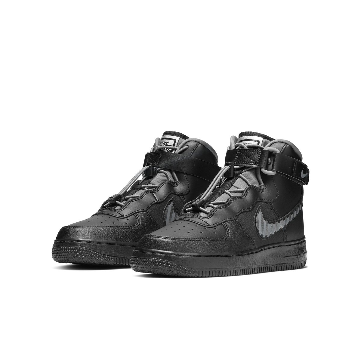 Nike,AF1,Air Force 1  设计规格堪比联名！机能暗黑风 Air Force 1 Hi 首次曝光