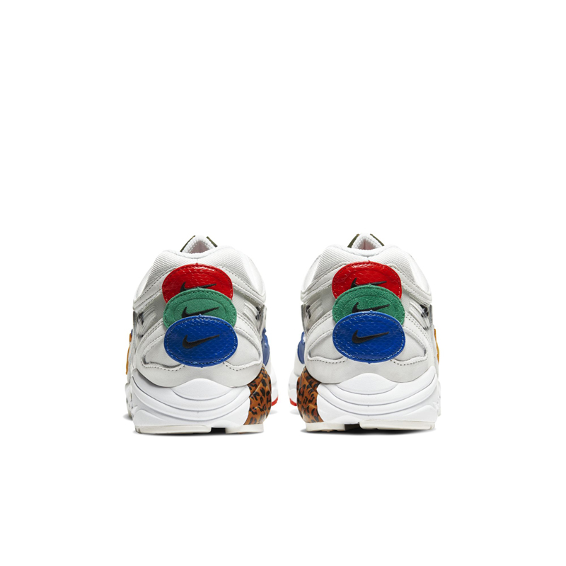 Nike,Air Ghost Racer  酷似 Sacai 多层堆叠设计！这双 Nike 复古跑鞋有点帅