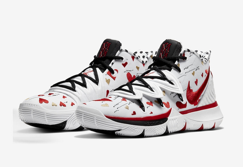 Nike,Sneaker Room,MOM,Kyrie 5,  欧文超限量玫瑰联名！Sneaker Room x Kyrie 5 即将发售！