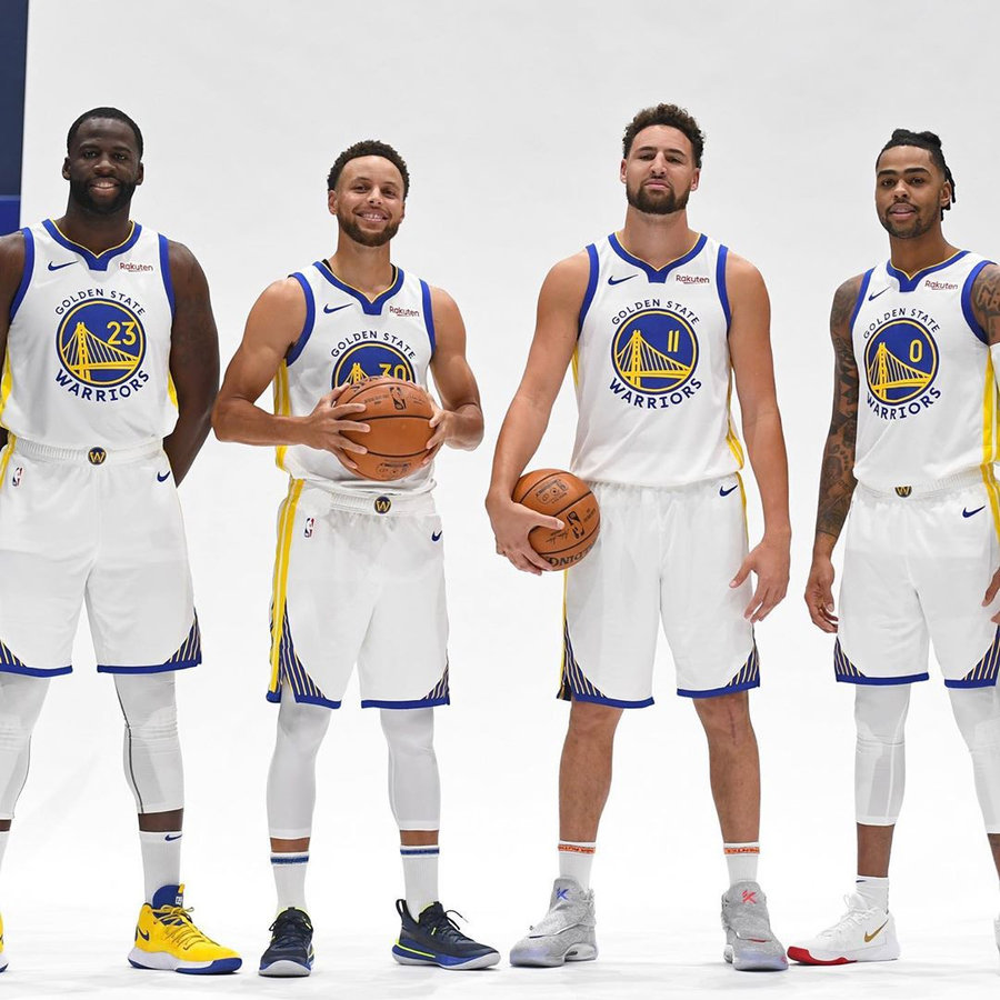 Under Armour,HOVR,Curry 7  除了库里的 Curry 7，还有一双鞋也在媒体日提前曝光！