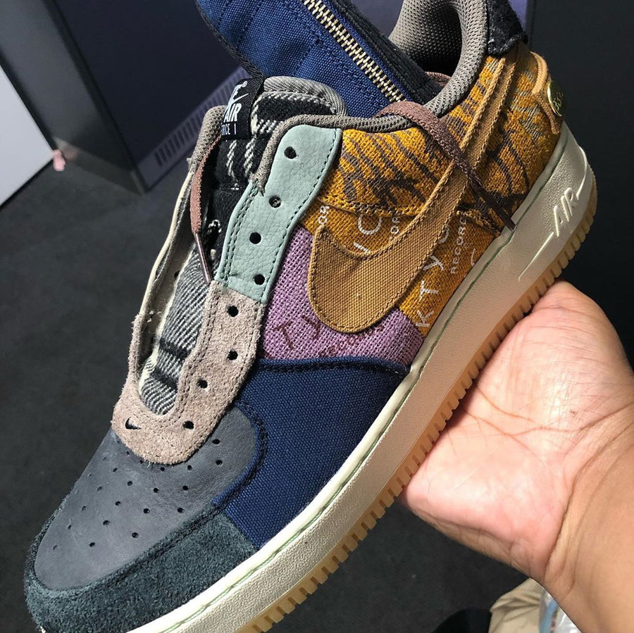 TS,Travis Scott,AF1,Air Force  拼接、拉链元素混合！Travis Scott x AF1 可能下月发售