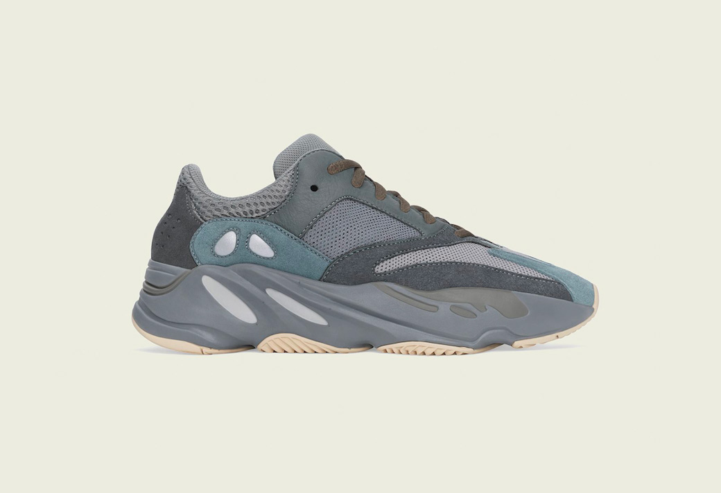 Yeezy 700,adidas,发售  本月下一双 Yeezy 新品发售在即！两款造型你选哪个？