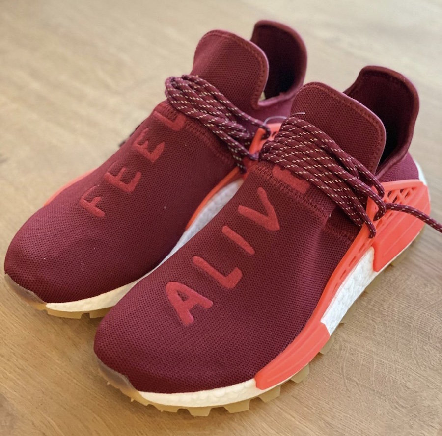 adidas,NMD,HU,Pharrell,EF2336  不一样的刺绣标识！菲董联名 adidas NMD HU 全新配色曝光！