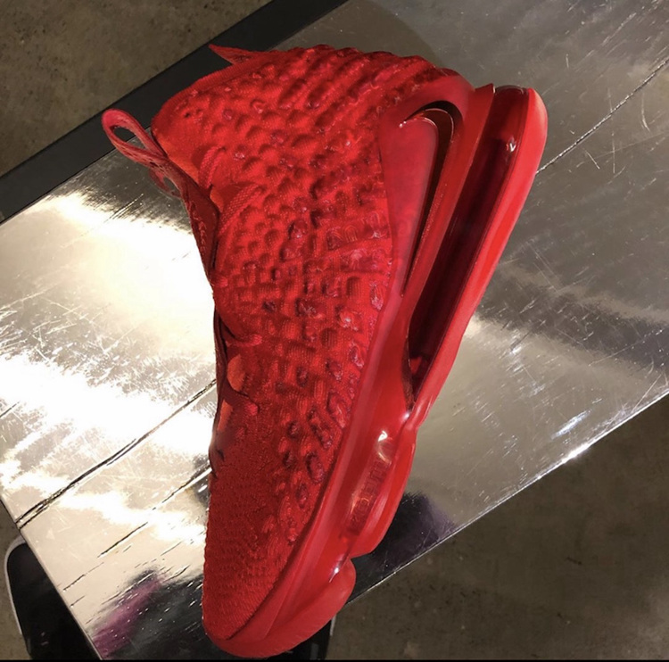 Nike LeBron 17,BQ3177-600  霸气大红装扮！全新 LeBron 17 “University Red” 配色即将登场！