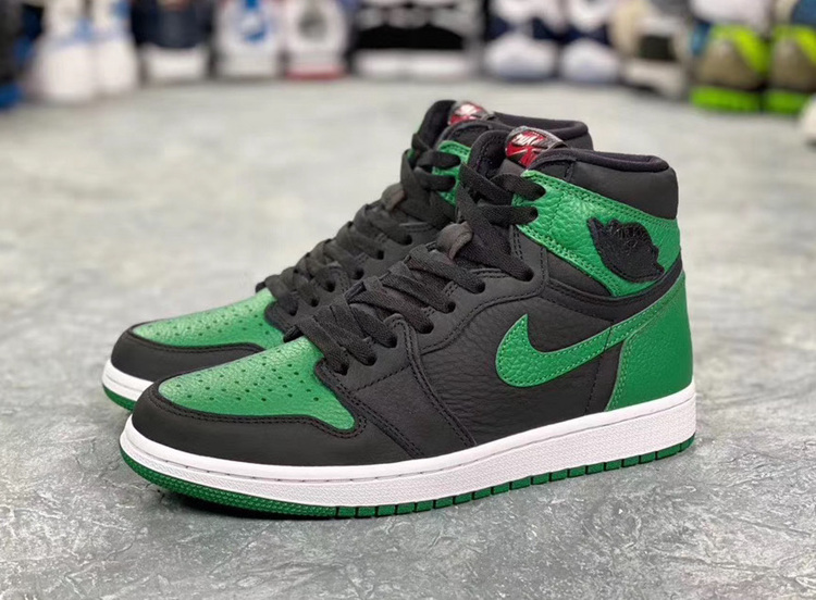 AJ,AJ1,Air Jordan 1 Retro High  最新细节图释出！黑绿 Air Jordan 1 将于明年发售！
